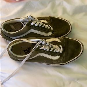 Vans Old Skool Women’s 7.5